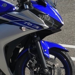 YAMAHA R3の画像