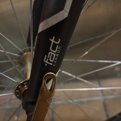 Specialized Allez Sport ロードバイクの画像