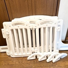 【美品】ネビオ　ベビーゲート　ソノバdeゲート　XL  置くだけ　自立式 ソノバdeゲートF(XL) セーフティグッズ ネビオ・オンライン