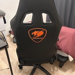 ゲーミングチェアの画像