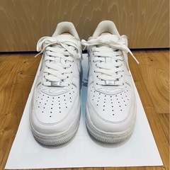 ［値下げ］NIKE エアフォース1 27.5 supremeの画像