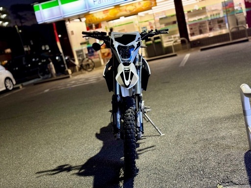 KLX250 Fi 2015年式 低走行 KLX250 Fi 2015年式 低走行