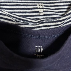 baby GAP 長袖肌着の画像
