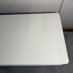 【588】ホワイト木製センターテーブル 引き出し付きの画像