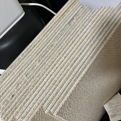 東リ タイルカーペット 28枚セットの画像