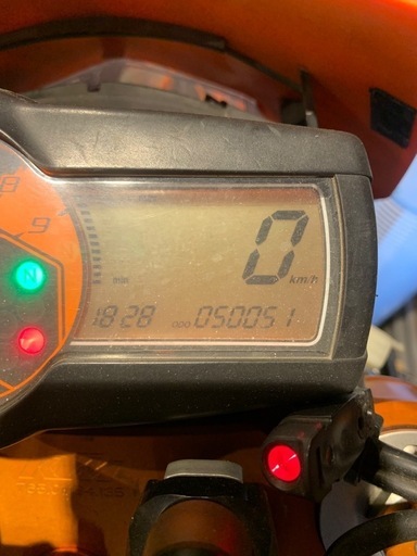 KTM 690 SMC R 2012 モタード