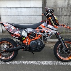 KTM 690 SMC R 2012 モタードの画像