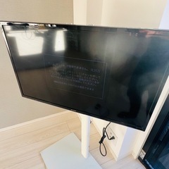 2018年製　32インチテレビ　スタンド付き