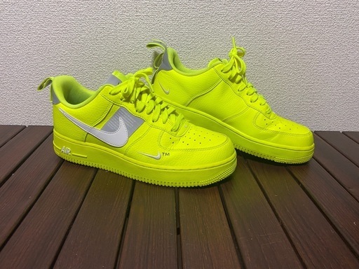 NIKE AIR FORCE 1 07LV8 ユーティリティ