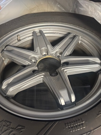 265/65R17 　ホイール付スタッドレスタイヤ美品