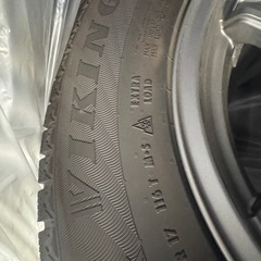 265/65R17 　スタッドレスタイヤ美品　の画像