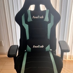 ゲーミングチェアの画像