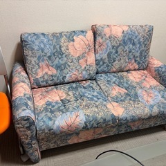 ソファー　　テーブル