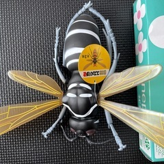 処分⭕️BIGスズメバチ🐝フィギュアの画像