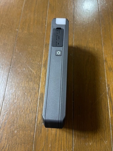 バッテリーチャージャー、携帯タイプ