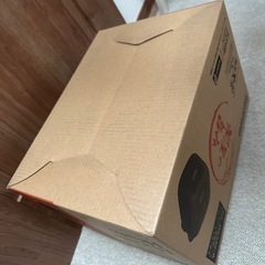 新品炊飯器　アイリスオーヤマ　未開封未使用
の画像