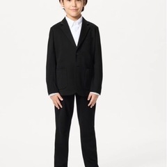 ユニクロ　子供スーツ
の画像