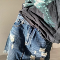 ダメージ加工デニムミニスカートの画像
