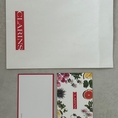 ⭐︎ CLARINS⭐︎オリジナルコットン•ショッパー•メッセージカード•カタログの画像