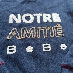 BeBe（べべ）　刺繍ロゴネイビートレーナー　120 綿100%の画像