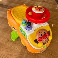 アンパンマン　乗用玩具　室内使用のみ