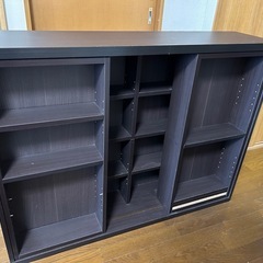 [お譲りする方が決まりました]スライド式本棚　 コミック可の画像
