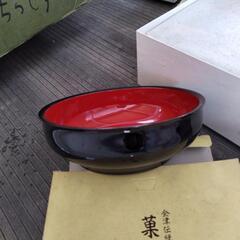 未使用品樹脂製お重、菓子鉢の画像