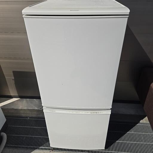 シャープ SHARP 2ドア冷凍冷蔵庫 137L SJ-D14B-W 2016年 つけかえどっちもドア