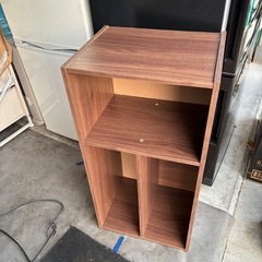 小さい本棚