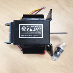 【未使用開封品】国際電業 ACソレノイド両用形 SA-4602 PULL-PUSH AC200V ストローク30mmの画像
