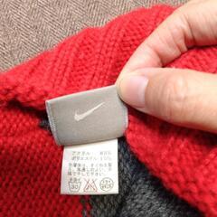 ナイキ　ニット帽　子ども用の画像