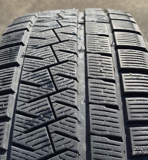 アルミホイール　225/65R17 5-114.3 17 7.5J