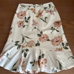 羊毛入スカート、W64cmの画像