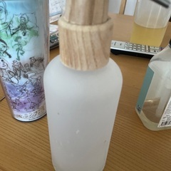 詰め替えボトル　