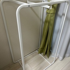 ハンガーラック×2 
