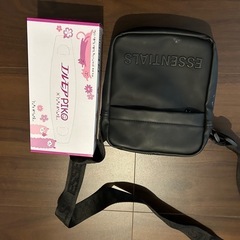 エッセンシャル　ショルダーバック
の画像