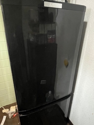 小型冷蔵庫（三菱　黒）