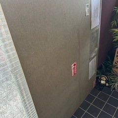大型絵画など輸送用の木箱の画像