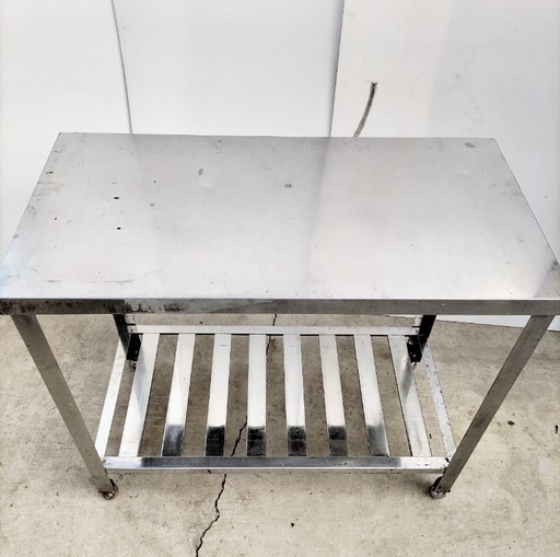 ⭕️受取人様決定⭕️ 業務用ステンレス作業台 幅900× 奥行き500× 高さ800mm  ステンレス作業台 ワークテーブル 業務用　