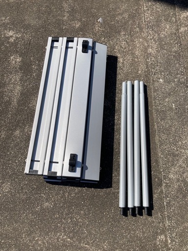 キャンプ用カート　机付き
