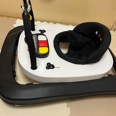 ミッキー 歩行器の画像
