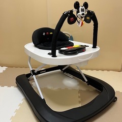 ミッキー 歩行器