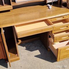 新品未使用品　高級無垢　光サンデスク　ワイドテーブル　学習机　上棚付きの画像