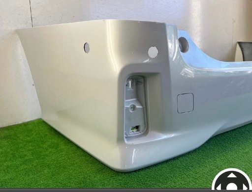 アルファード　ベルファイアリアバンパー