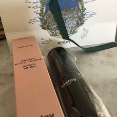 梅田でもお渡し可能✨✨sisley 歌舞伎ブラシの画像