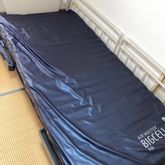 引取限定 パラマウントベッド KQ-60000 BIGCELLマットレス付きの画像