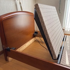 ⭐︎半額SALE⭐︎電動リクライニングベッド【シングル】の画像