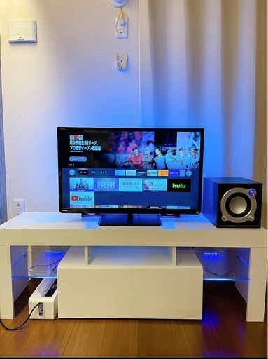 QihangJPテレビ台 収納付き テレビボード ロータイプ ローボード 白い テレビラック 幅130㎝ 鏡面 テレビスタンド tv台