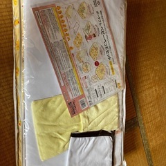 西松屋　ポータブルベビーベッドの画像