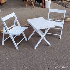 ほぼ新品　折りたたみ　テーブル＆チェア2脚セット　オープンテラス...